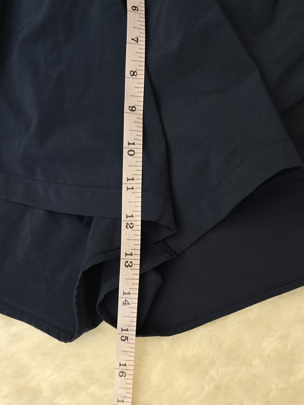 Lululemon Athletic Shorts, Womens Size 8 - Picture 6 of 10